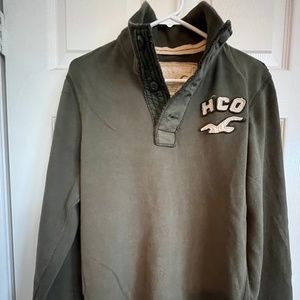 Hollister | Medium | Olive Long Sleeve Shirt | Like New